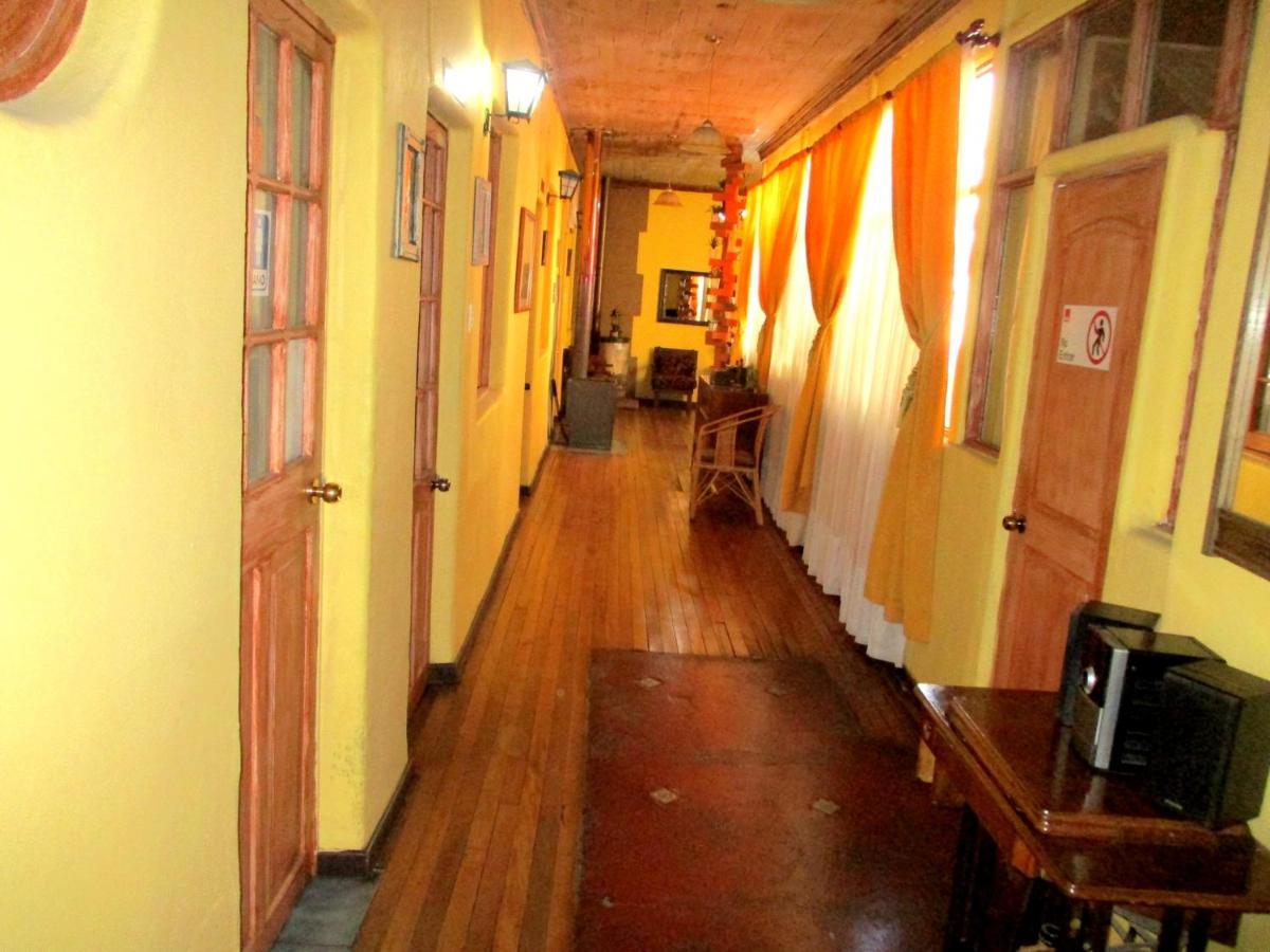 Hotel Centro Sur - Colonial サンフェルナンド エクステリア 写真