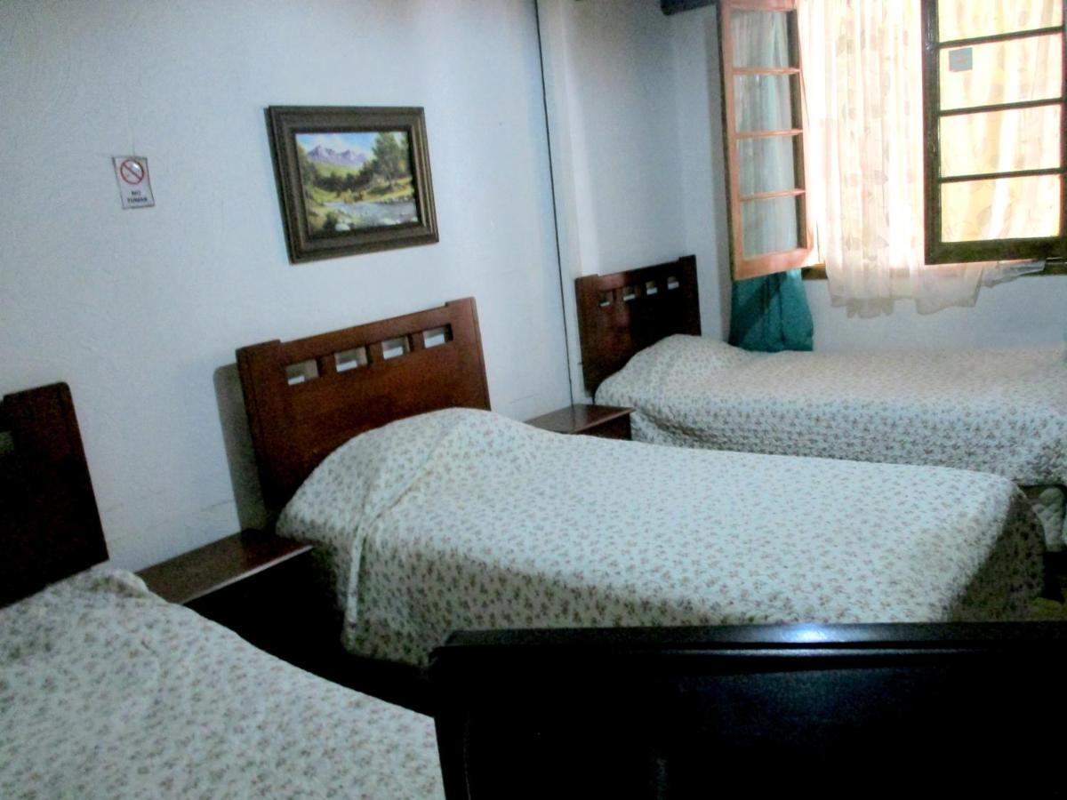Hotel Centro Sur - Colonial サンフェルナンド エクステリア 写真